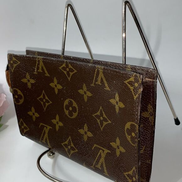 Authentic Louis Vuitton Cosmetic Pouch - Picture 4 of 11